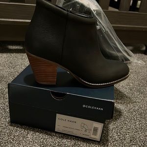 NWT Size 8 Cole Haan Prynne Bootie